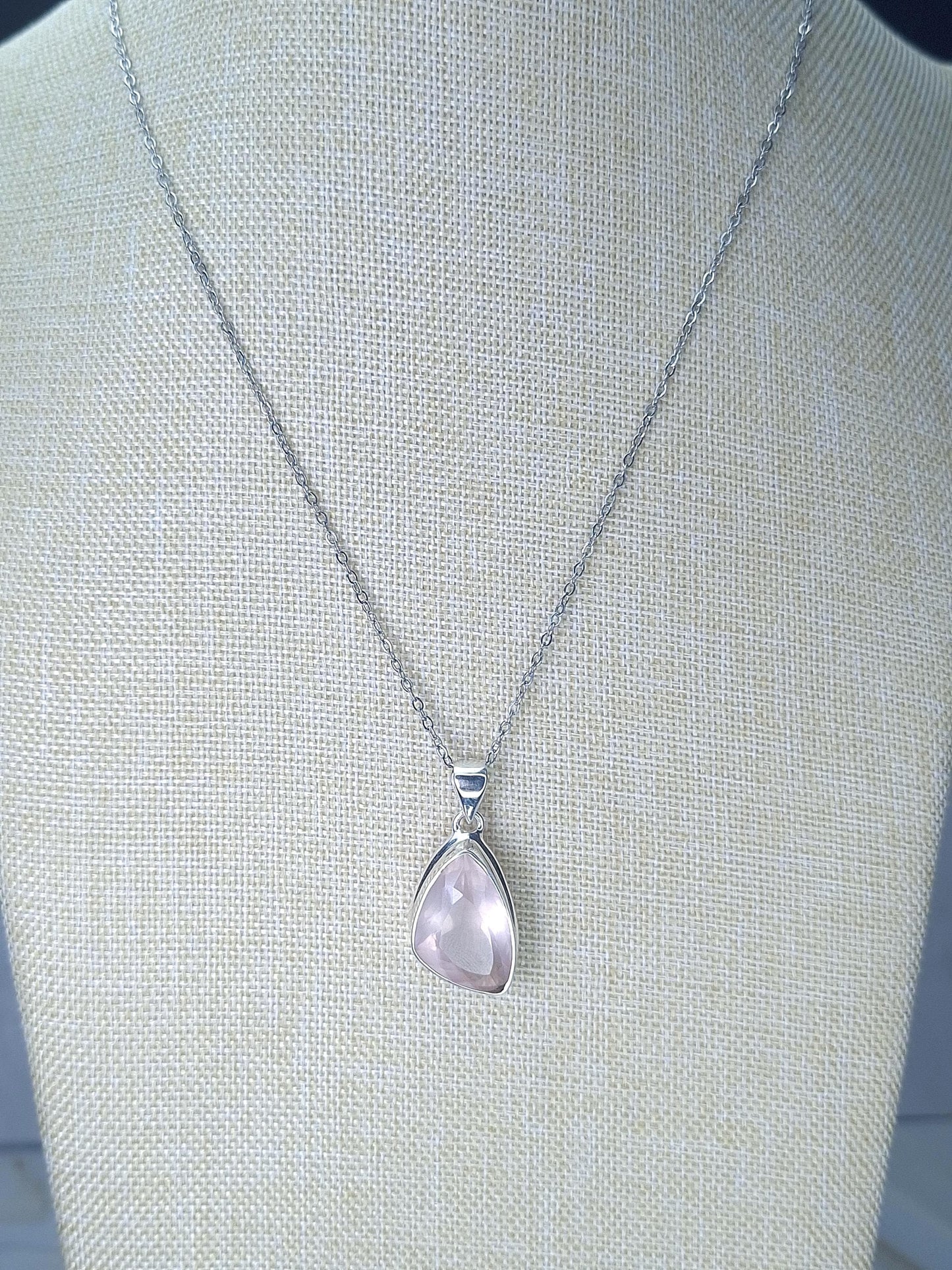 Pendentif Quartz rose facetté, argent 925