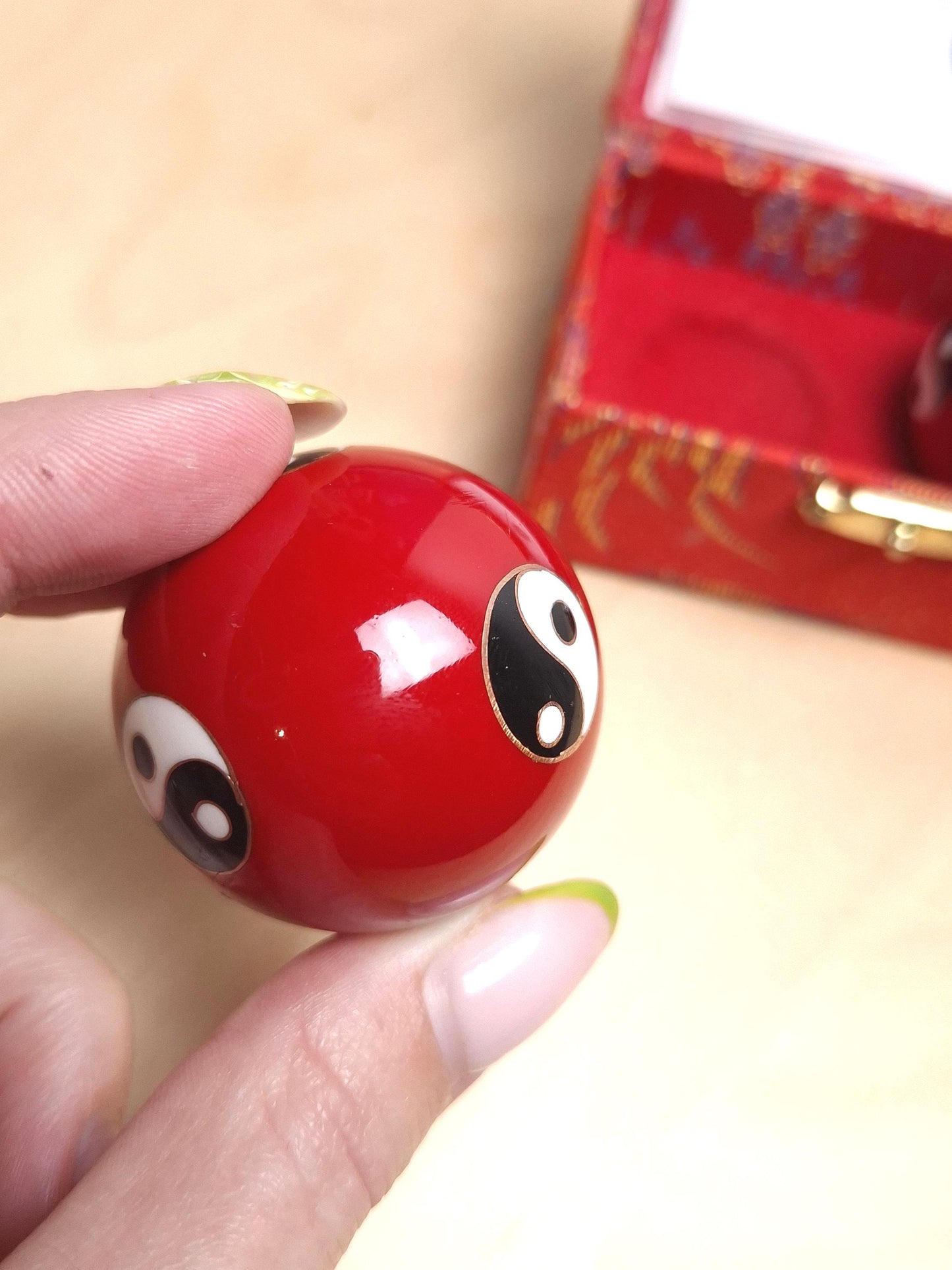 Boules de Qi Gong, Ying Yang, médecine traditionnelle, balles anti stress