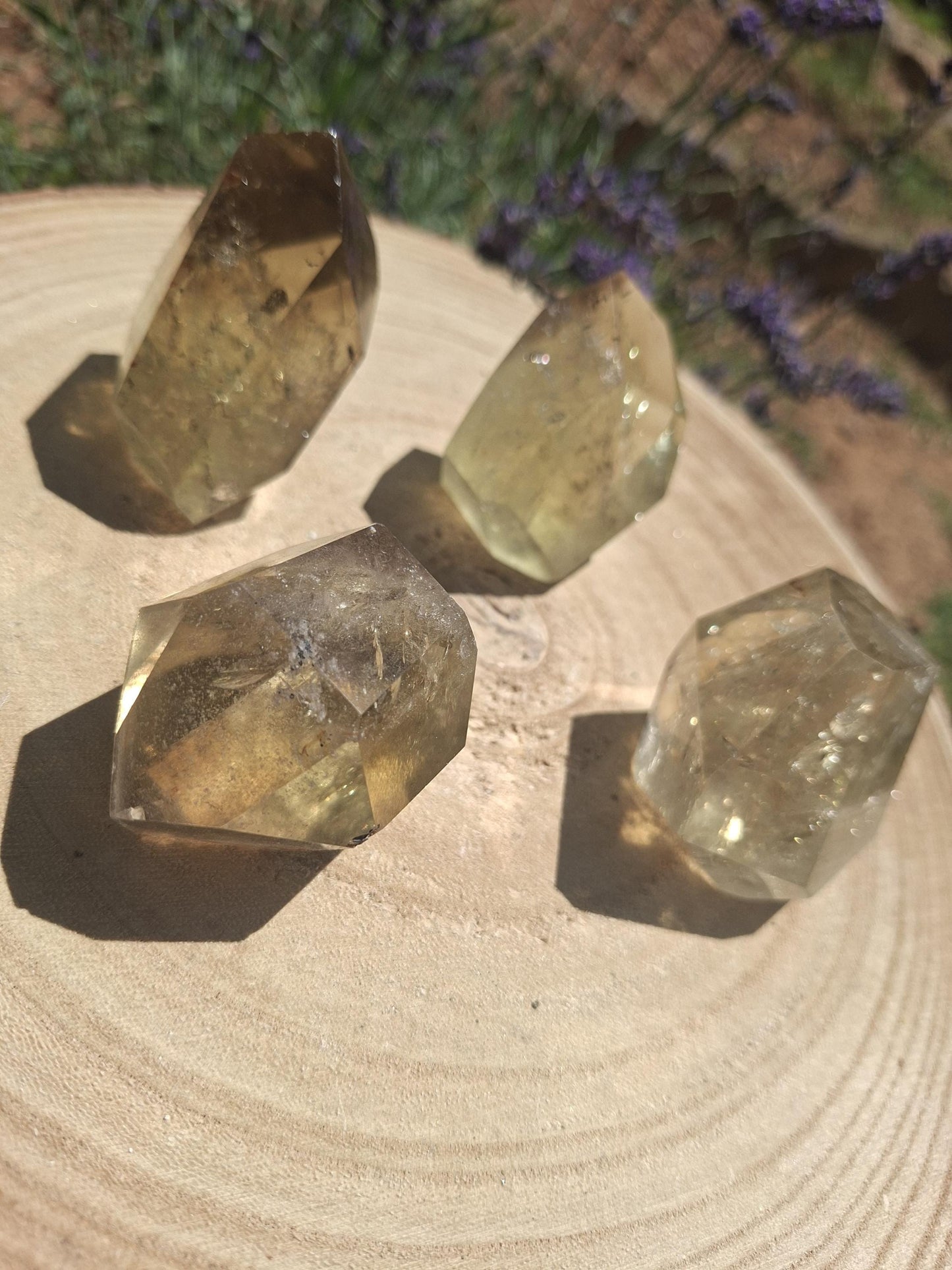 Citrine naturelle, pointe polie, Citrine qualité A