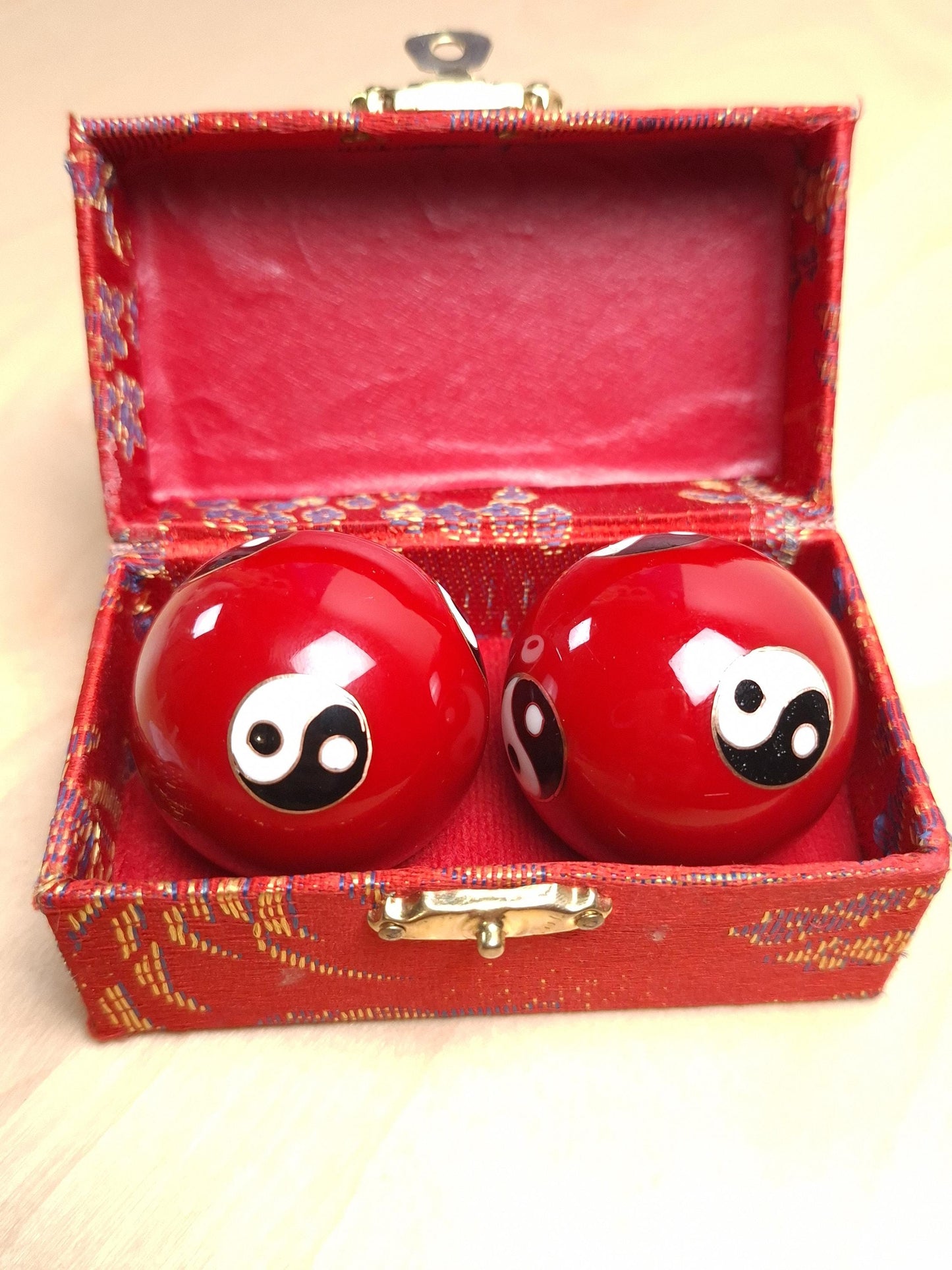 Boules de Qi Gong, Ying Yang, médecine traditionnelle, balles anti stress