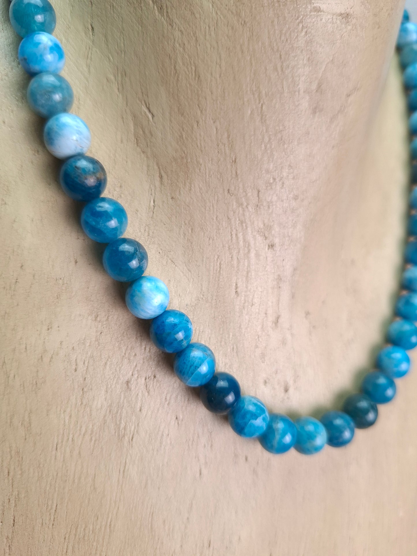 Collier Apatite bleue