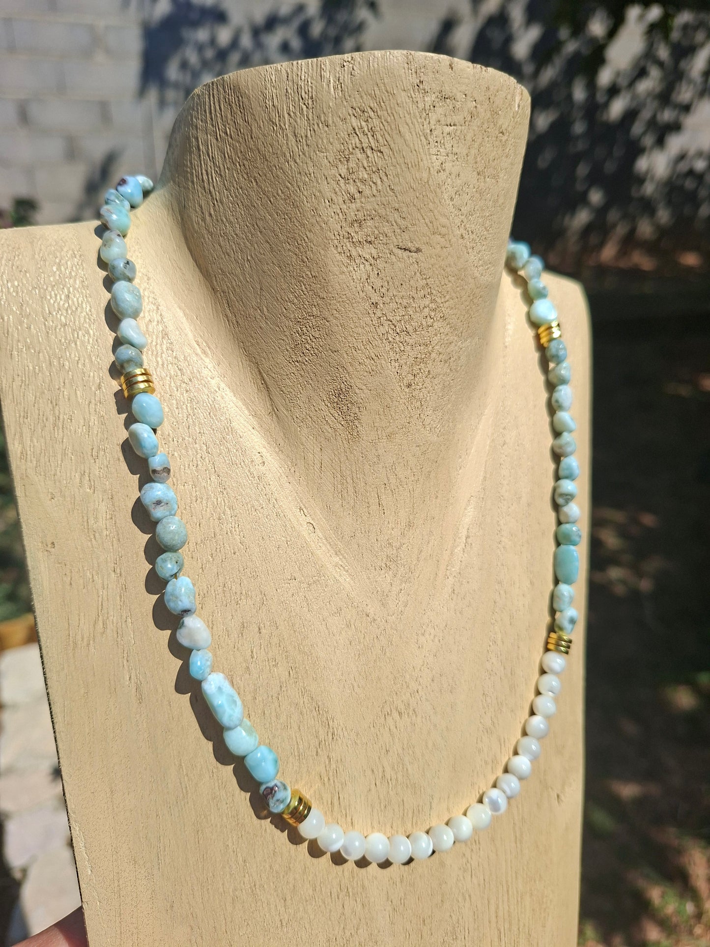Collier Larimar et Nacre blanche